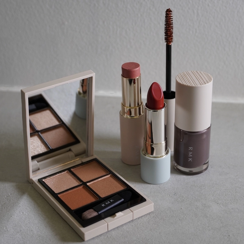 温かみのある春メイクのSTAFF REVIEW | スタッフ投稿詳細 | RMK 公式サイト