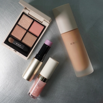 RMK メイクセット（フォーマル向け）ファンデ、リップ、 アイシャドウ、チーク 冷たさの残るツヤ感な春のSTAFF REVIEW | スタッフ投稿詳細