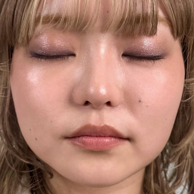 新しい季節の質感メイクのSTAFF REVIEW | スタッフ投稿詳細 | RMK 公式