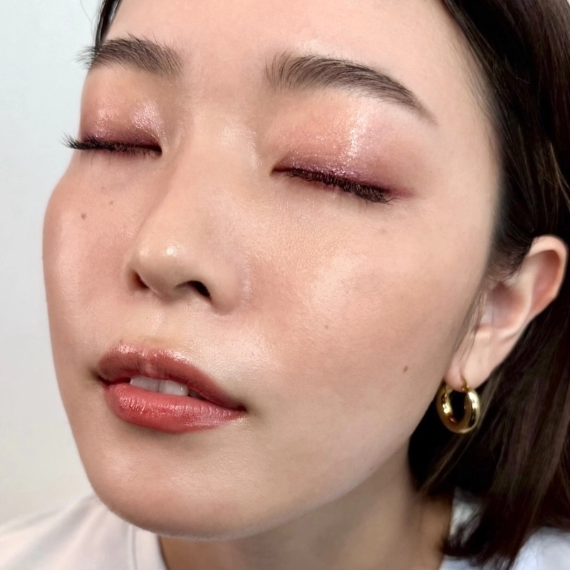 多面的な魅力の限定パレット | スタッフ投稿詳細 | RMK 公式サイト