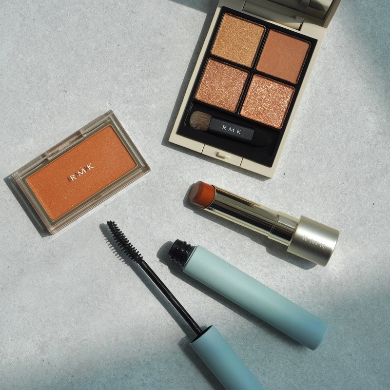 きらめき上品なツヤリップメイクのSTAFF REVIEW | スタッフ投稿詳細