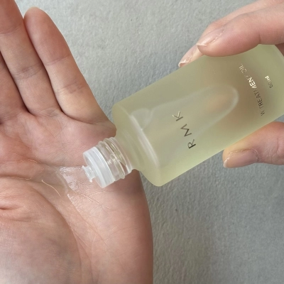 STAFF REVIEW TOP | RMK 公式サイト